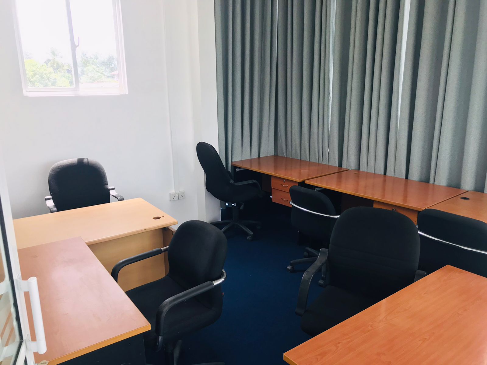 6-Seater Private Office — Air-Conditioned